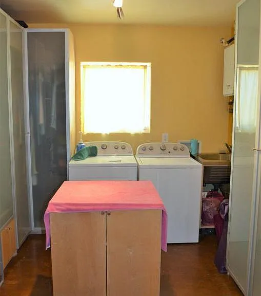 329 W Georgia Ave — Photo 17