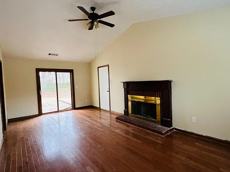 11180 Bramshill Dr — Photo 5
