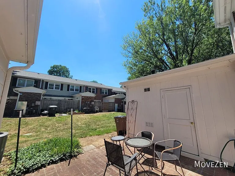 3003 Overton Dr #D — Photo 36
