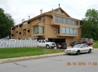 407 W Walnut St #407, Independence, MO 64050