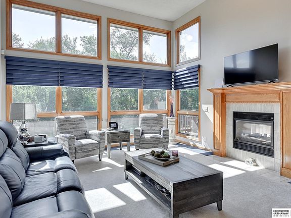 2nd image of 5105 Timberridge Dr