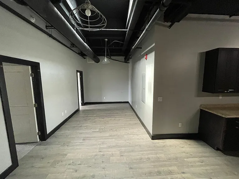 222 High St #107 — Photo 2