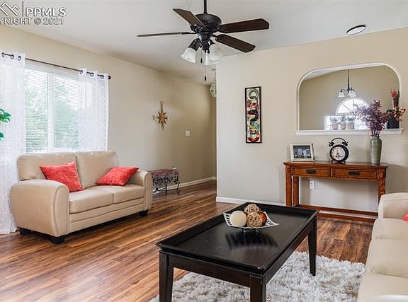 5th image of 650 Ardath Ln