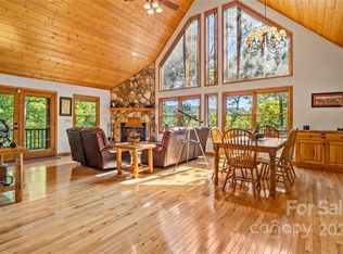 209 Shade Tree Ln, Murphy, NC 28906