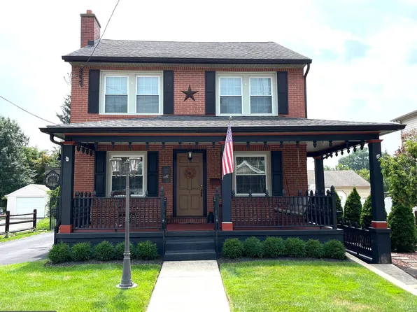 48 E Montgomery Ave, Hatboro, PA 19040