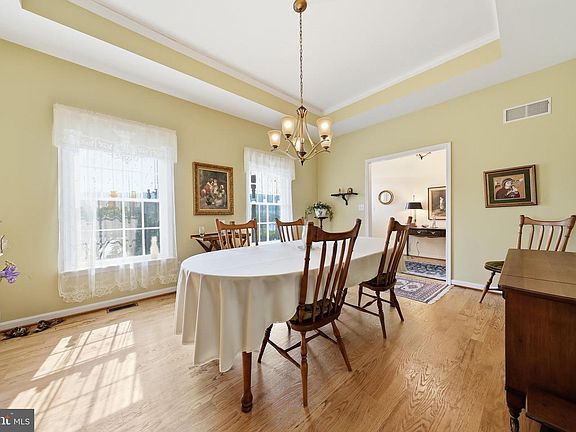 4th image of 7132 Lone Ridge Ct