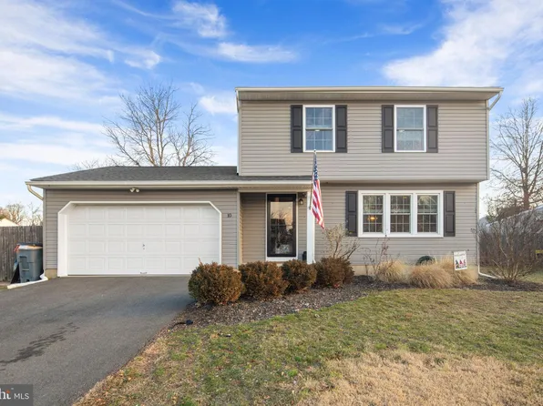 10 Lilac Dr, Ewing, NJ 08638