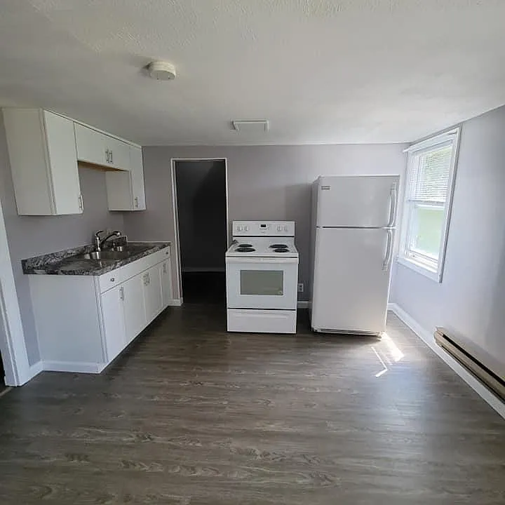 6290 N Kirkville Rd