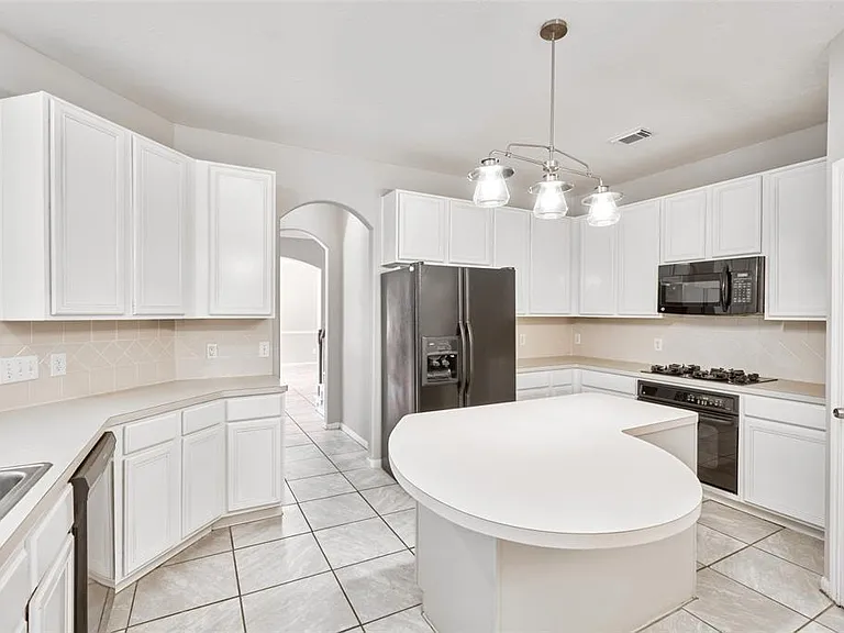 13714 Hillingdale Ln — Photo 21