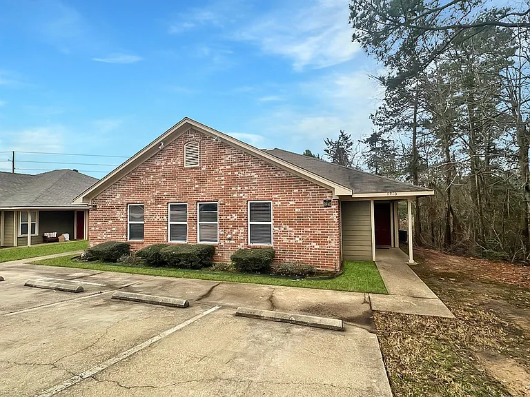 8720 Mansion Creek Cir — Photo 15