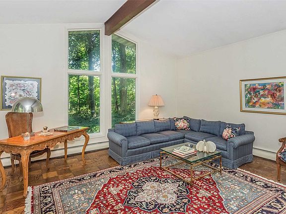 5th image of 57 Briarfield Ln
