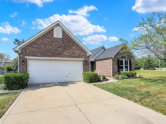3rd image of 4831 Copper Grove Dr