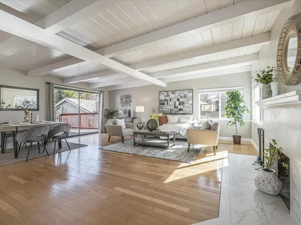 415 Townsend Dr, Aptos, CA 95003