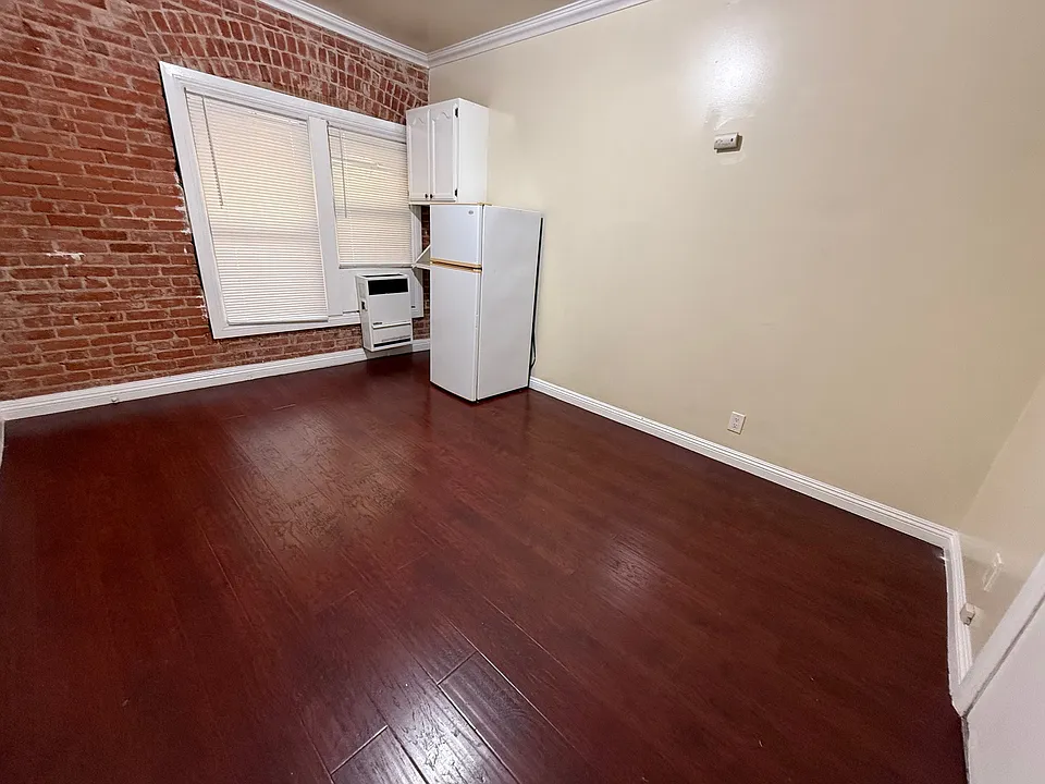 504 S Bonnie Brae St #229