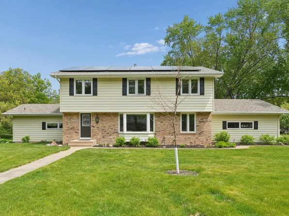 1473 Windemere Dr NE, Fridley, MN 55421
