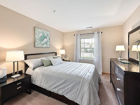 Welcome Home to Reserve at Eagle Ridge!