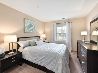 1947 W Eagle Ridge Dr #K304, Waukegan, IL 60087