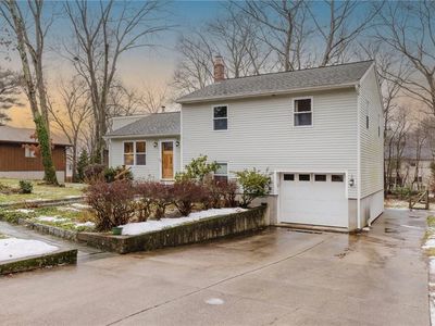 191 Cherry Hill Dr, Seekonk, MA, 02771