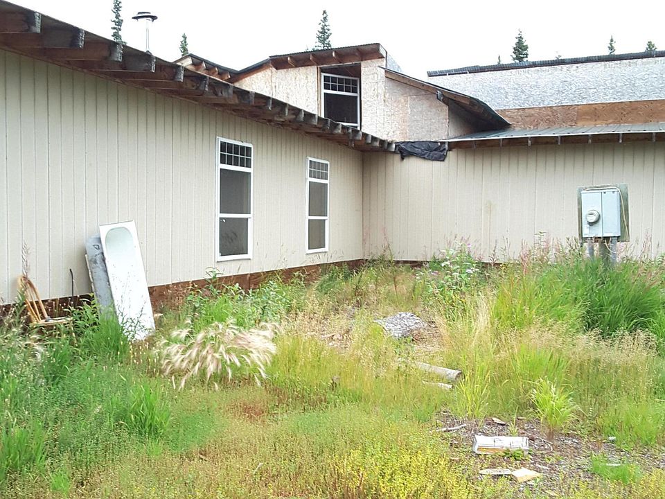 2nd image of 52171 Creek End Rd