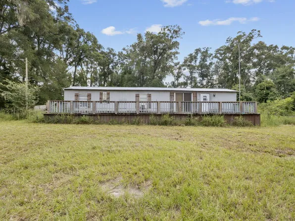 388 NE 164th Ave, Old Town, FL 32680