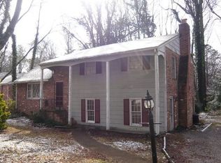 9201 Redington Dr, North Chesterfield, VA 23235