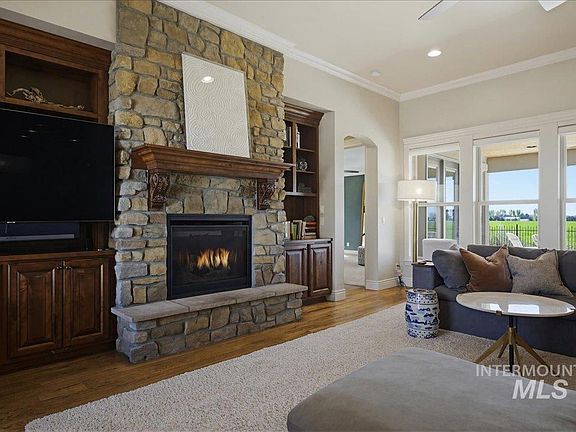 5th image of 4635 W Braveheart St