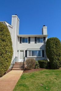 10 Erick Rd APT 30, Mansfield, MA, 02048
