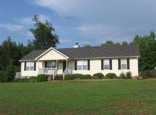 292 Ann Dr, Gay, GA 30218