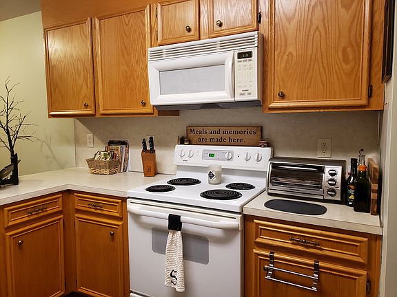 4th image of 3383 White Oak Ct