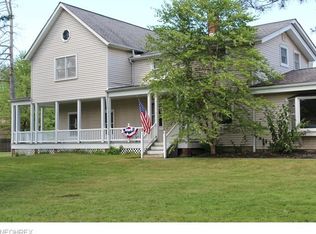 7488 Mulberry Rd, Chesterland, OH 44026