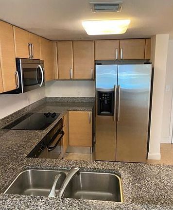 2nd image of 2101 Brickell Ave APT 504
