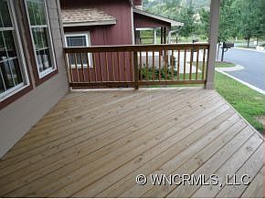 5th image of 19 Sapling Ln