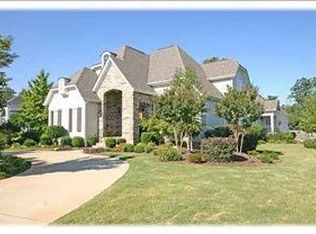 414 Kingsgate Ct, Simpsonville, SC 29681