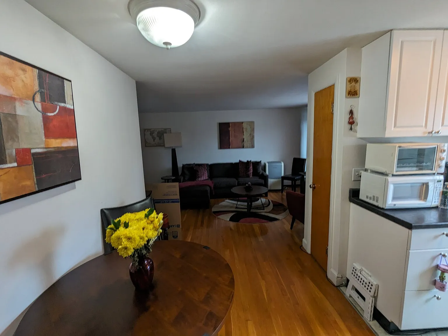 1 bed, 1.0 bath, 600 sqft, $1,950 — Photo 3