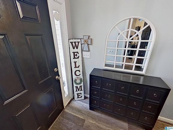 3rd image of 7812 Wellwood Cir