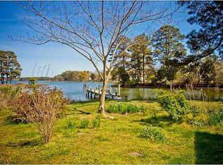 354 Providence Rd, Cardinal, VA 23025