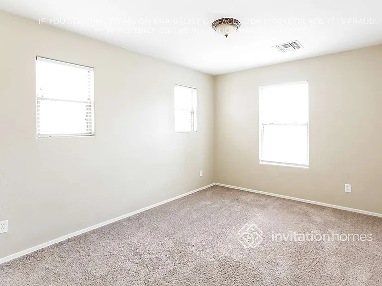 5816 E Hoover Ave — Photo 11