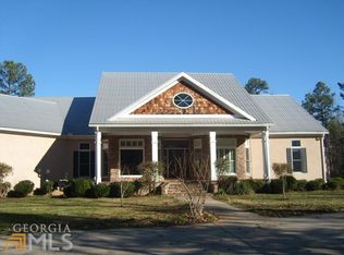 105 Cedar Point Dr, Lagrange, GA 30241