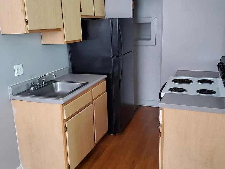 4433 Pershing Ave #304 — Photo 1
