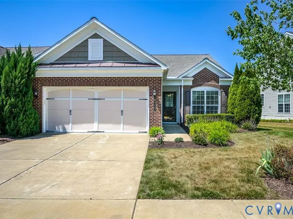 112 Denison St, Fredericksburg, VA 22406