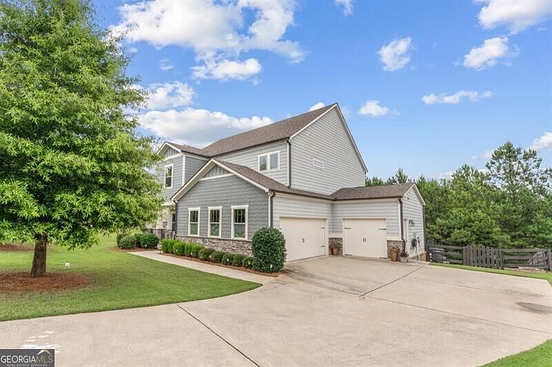 1st image of 26 Ridgemont Way