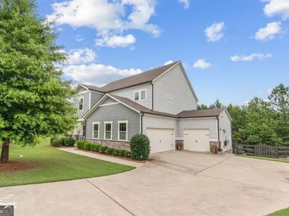 26 Ridgemont Way, Cartersville, GA 30120