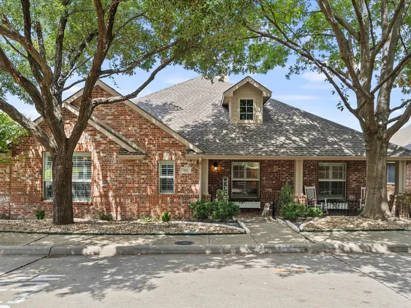 951 Briar Oaks Dr, Rockwall, TX 75087