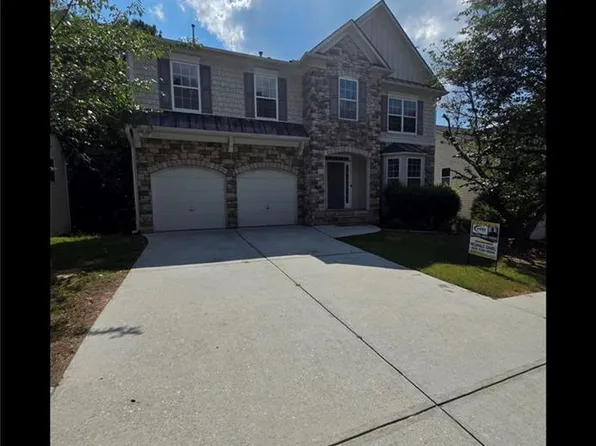 1402 Preserve Park Dr, Loganville, GA 30052