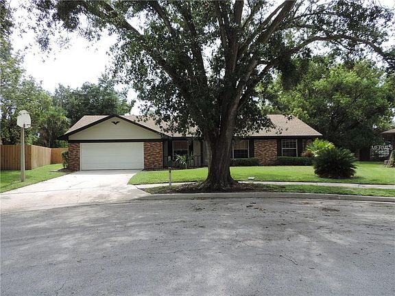 2nd image of 5040 Doretta Ct