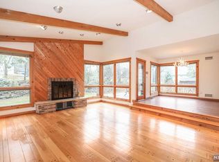 27 N Star Rd, Closter, NJ 07624