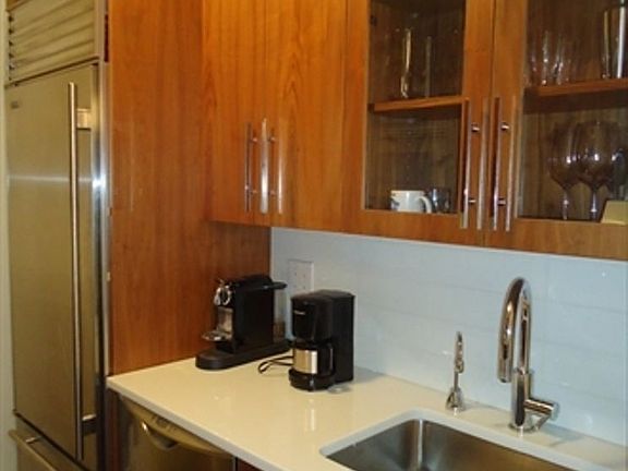 5th image of 88 Greenwich St APT 2703