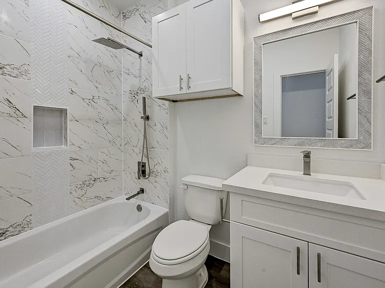 5124 Gold St #B — Photo 11