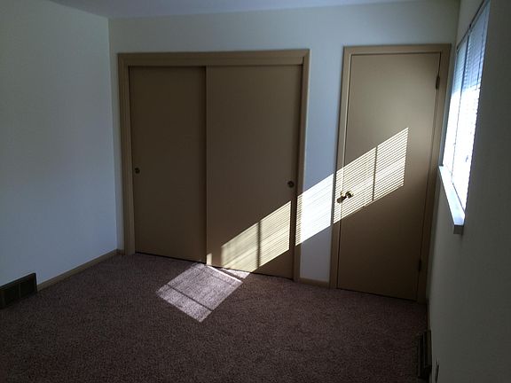 4th image of 184 S Lakewood Gardens Ln #184