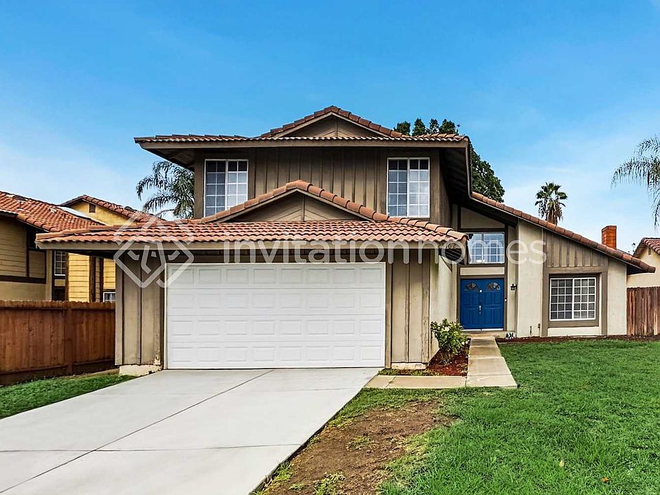 1st image of 25762 Fir Ave